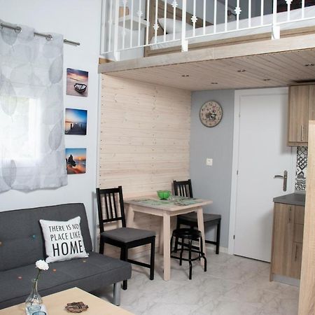Filippou Luxury Apartments Flogita Exterior photo